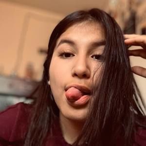 Meet your Posher, Juliana